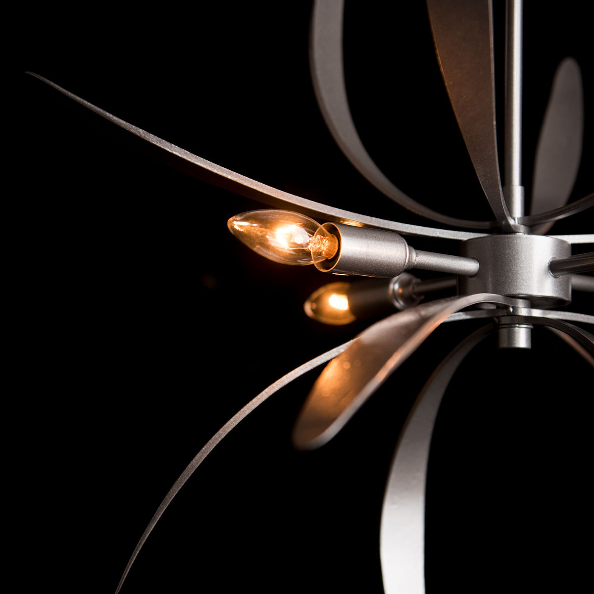 Hubbardton Forge Dahlia Mini Pendant