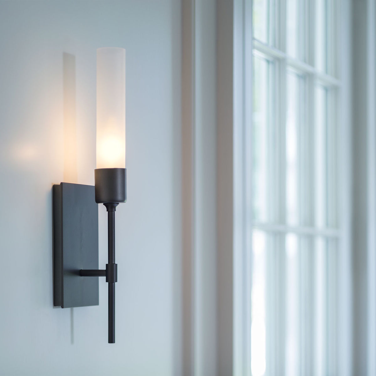 Hubbardton Forge Vela Wall Sconce