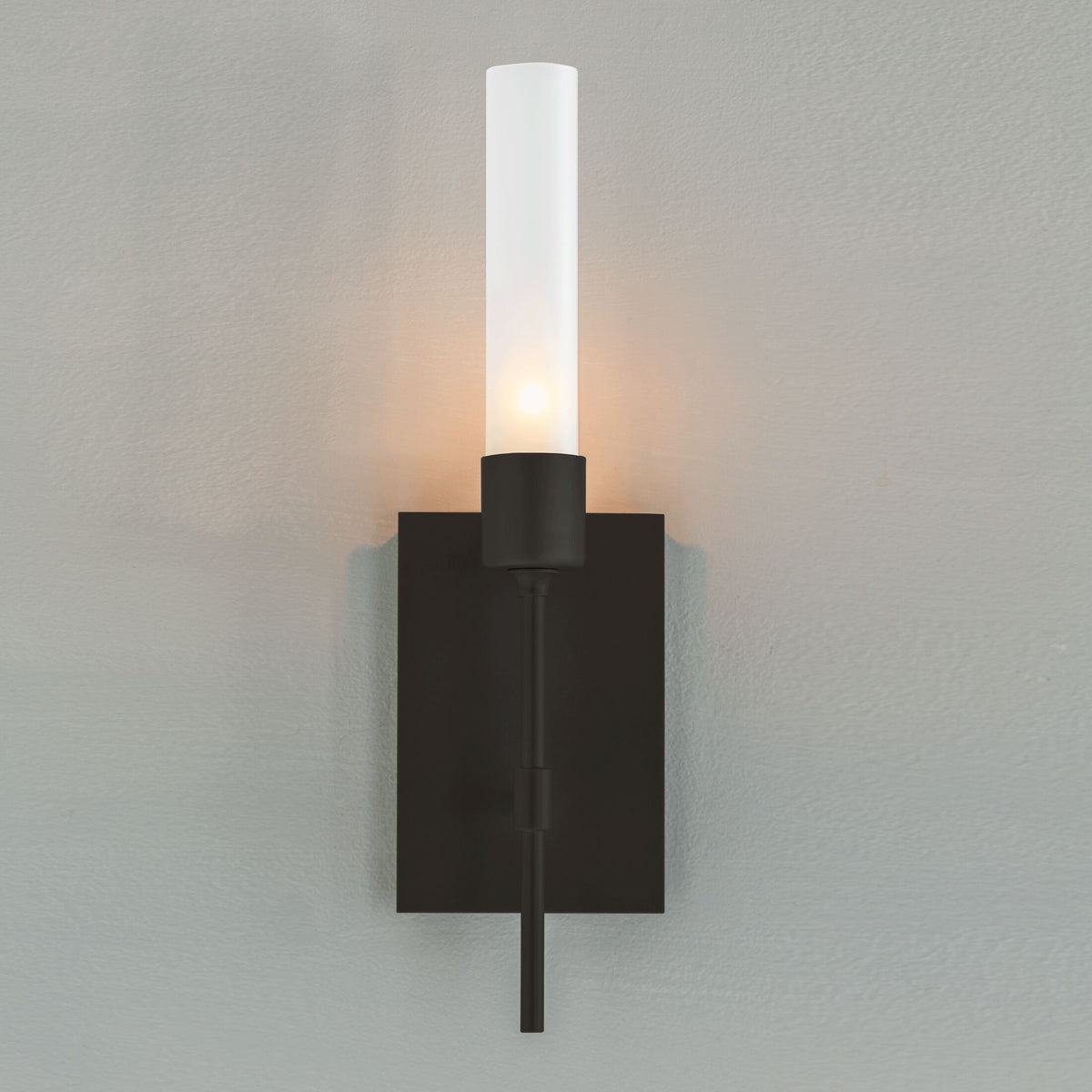 Hubbardton Forge Vela Wall Sconce