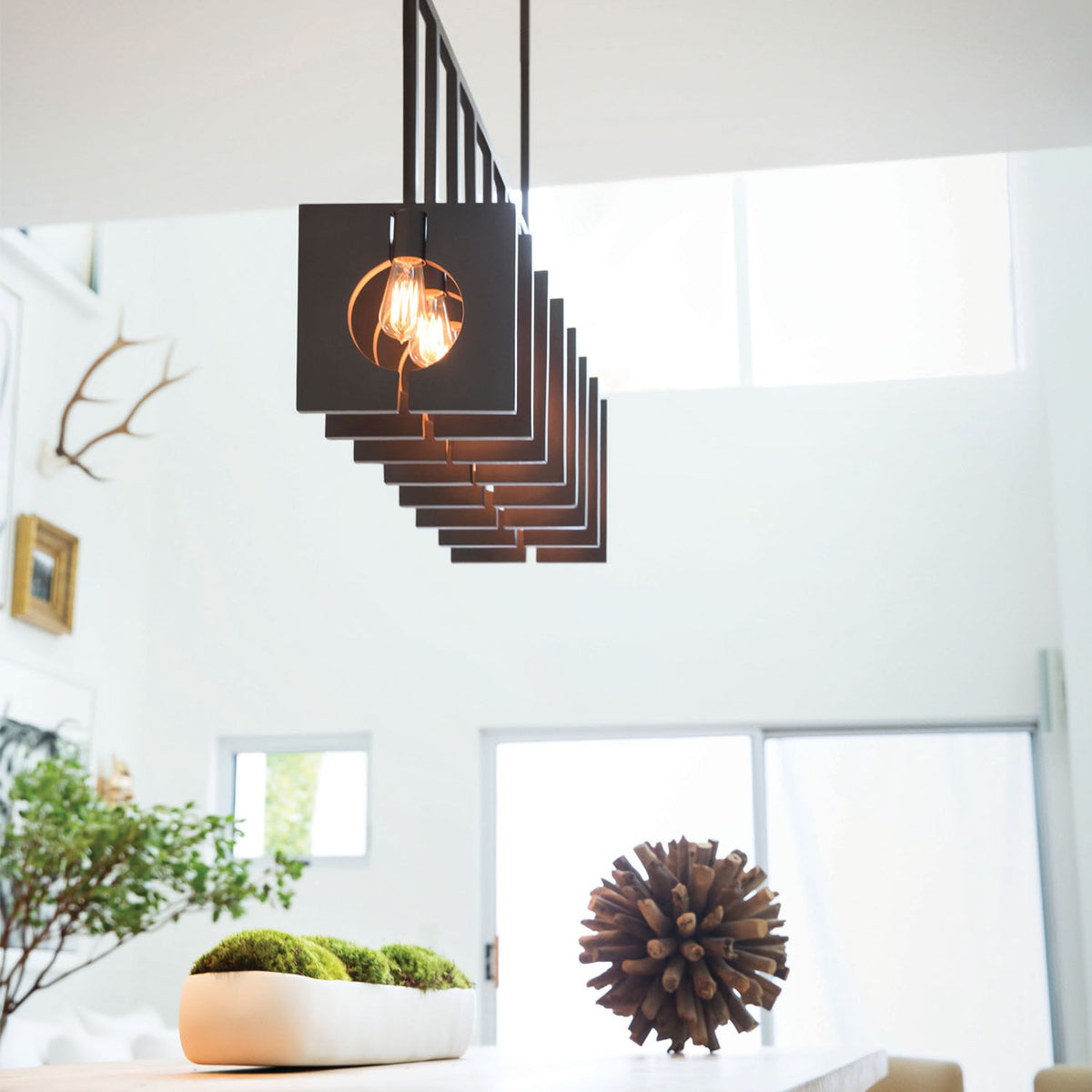 Lisa Mcdennon Ludlow Linear Pendant