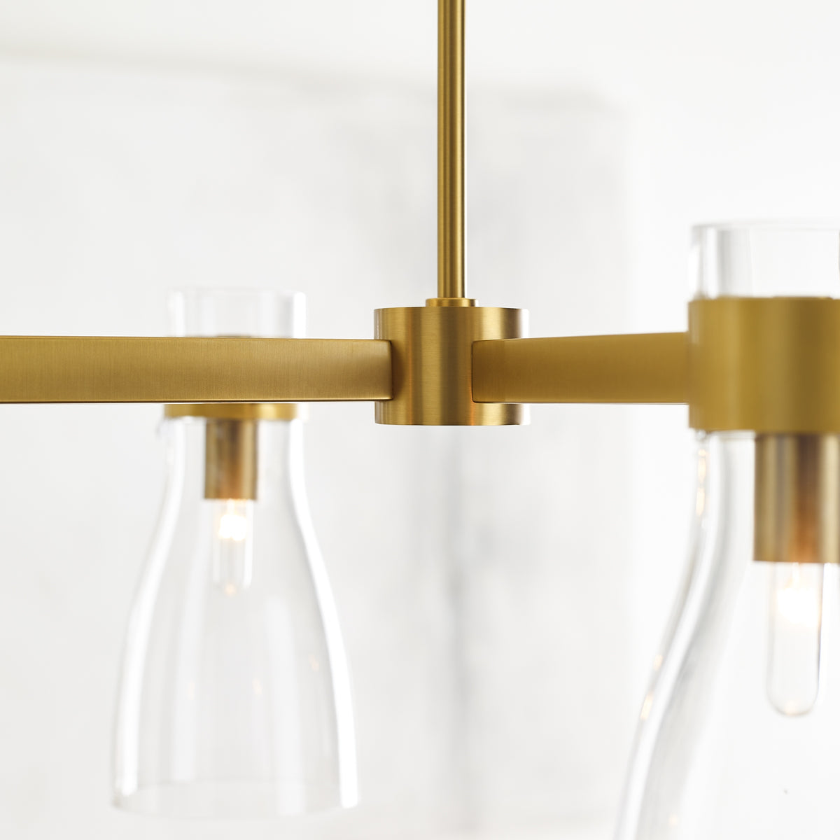 AERIN Moritz Chandelier Collection