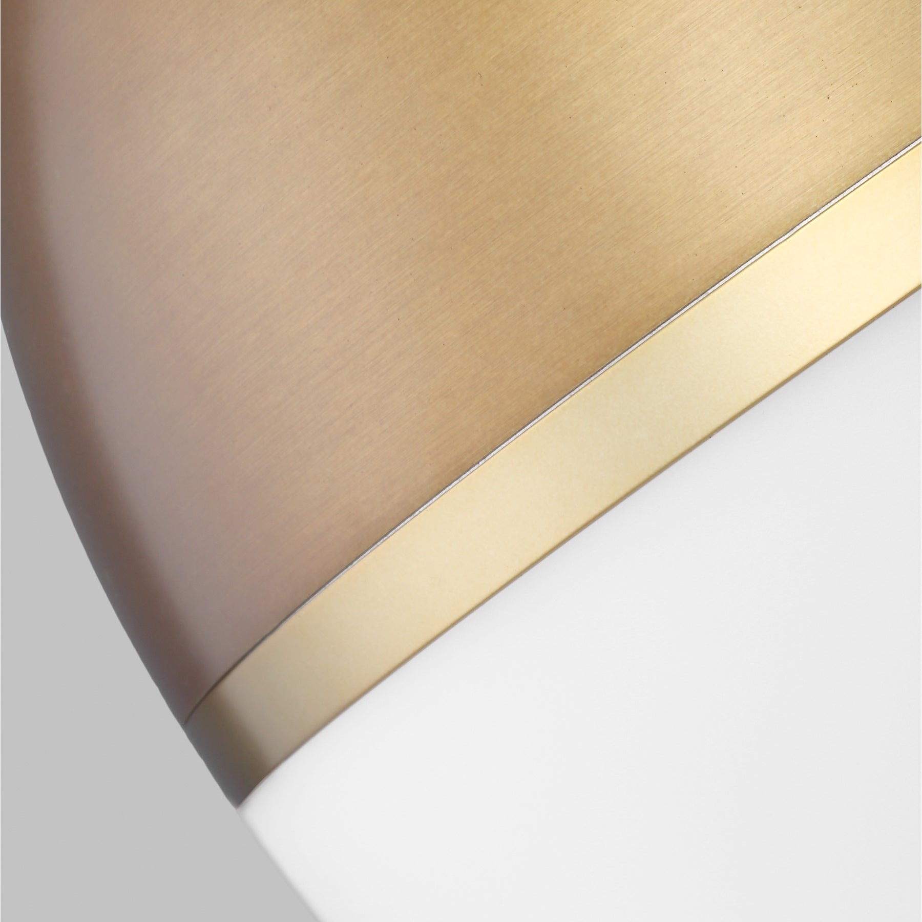 Akova grande deals pendant