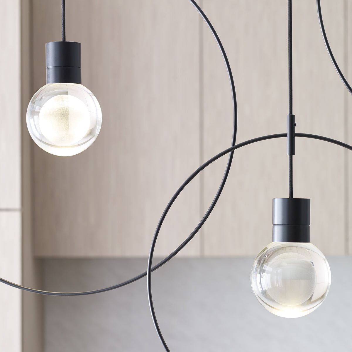 Mina store pendant light