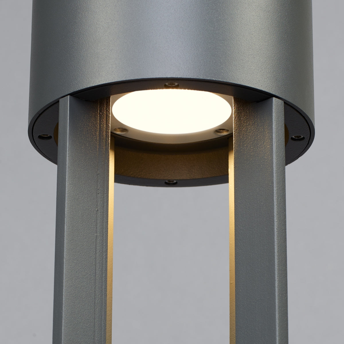 Sean Lavin Turbo 42 Outdoor Bollard