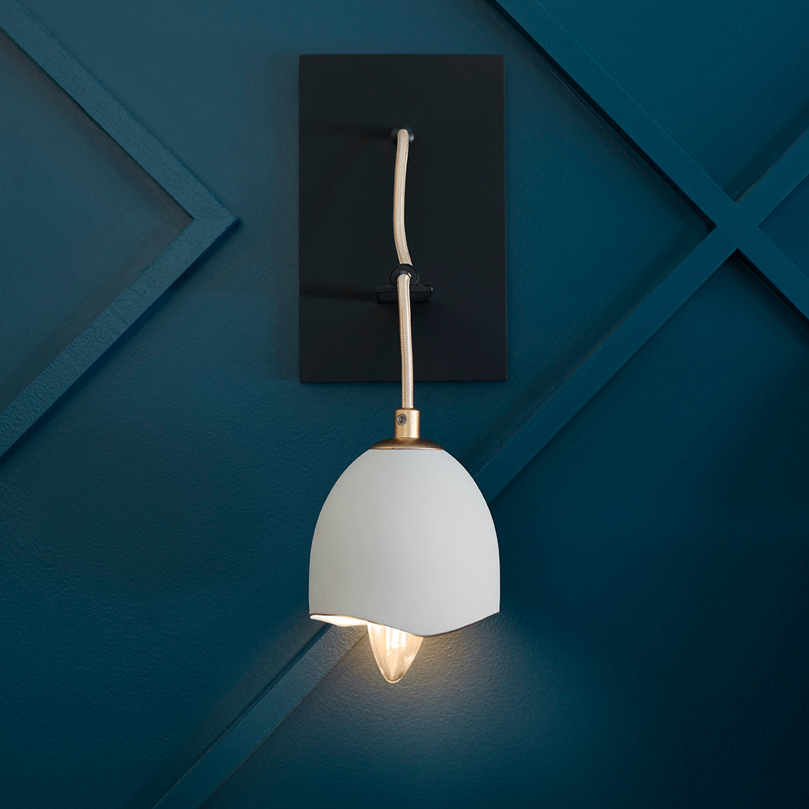 Lisa Mcdennon Nula Wall Sconce